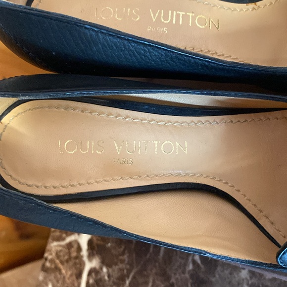 Louis Vuitton heels dice - Picture 4 of 4